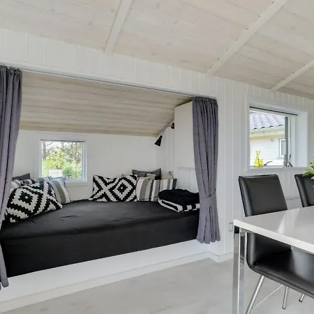 Holiday Thove - 600m From The Sea In Western Jutland By Interhome Holiday home Blavand