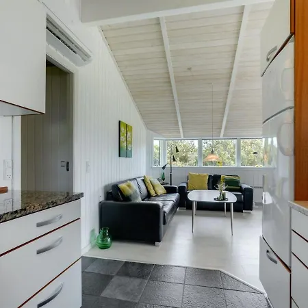 Holiday home Holiday Thove - 600m From The Sea In Western Jutland By Interhome