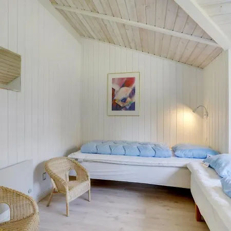 Holiday Thove - 600m From The Sea In Western Jutland By Interhome Holiday home *