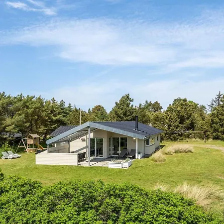 Holiday Thove - 600m From The Sea In Western Jutland By Interhome Holiday home Blavand